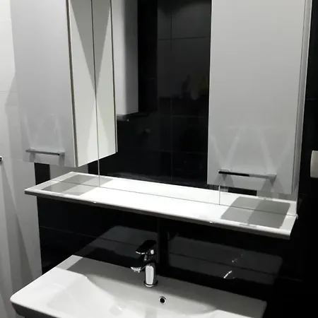 Istuk Kastela