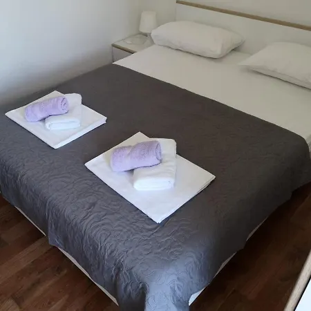 公寓 Istuk Kaštela